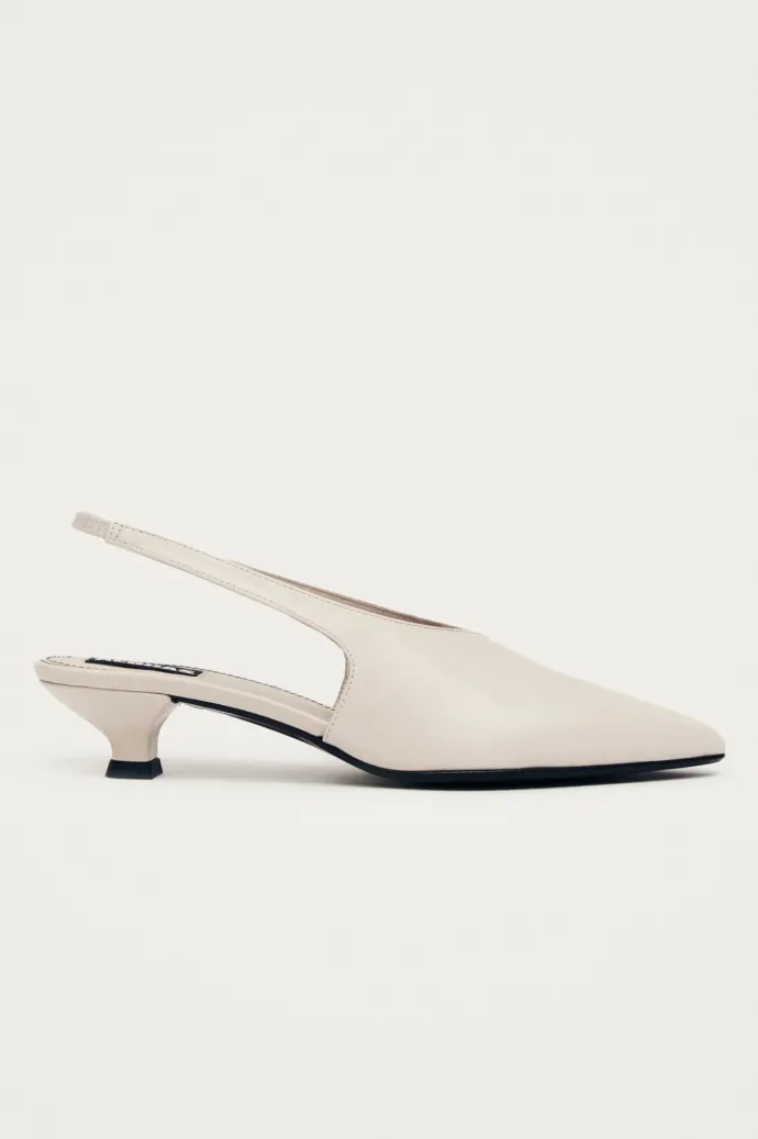Alohas - Eros Cream Leather Pumps - Cream