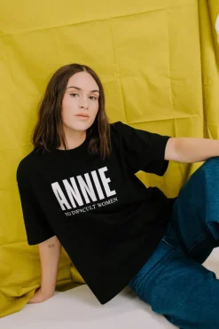 Annie - Annie Tee - Black