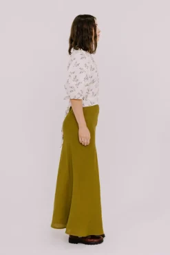 Annie - Lydia Wrap Blouse - White Winter Floral