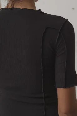 Baserange - Omato 3/4 Tee - Black
