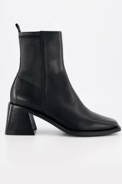 Bronwyn - Marilyn Boot - Black