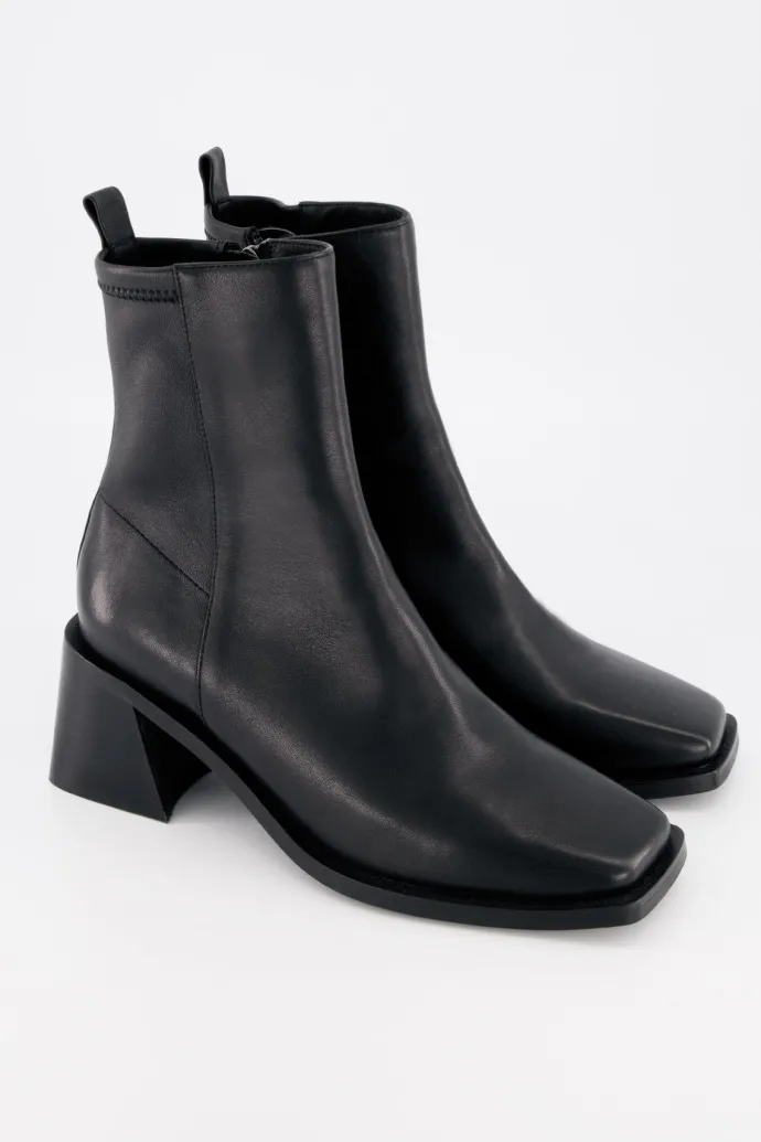 Bronwyn - Marilyn Boot - Black