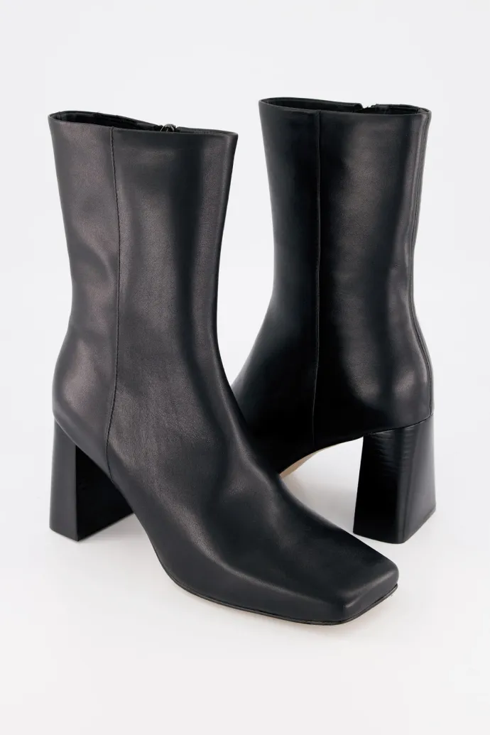 Bronwyn - Max Boot - Black