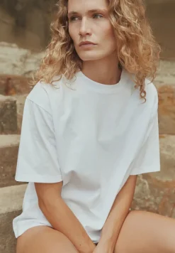 Commoners - Relaxed Tee - 100% Organic Cotton - White