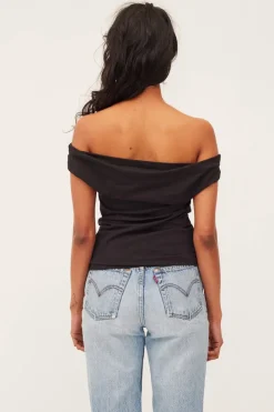 Dominique Healy - Vera Tee - Black