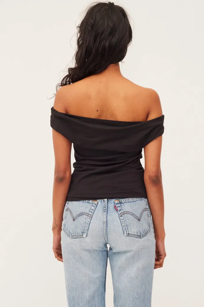 Dominique Healy - Vera Tee - Black