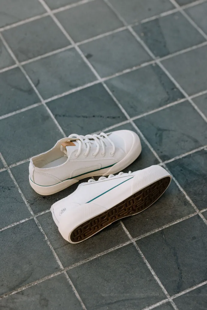 Good News - Chunks - Off White