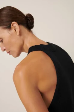 Kowtow - Ebony Singlet - Black