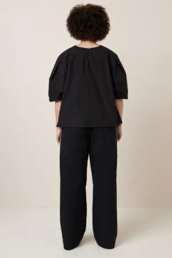 Kowtow - Mila top - Black