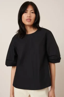 Kowtow - Mila top - Black