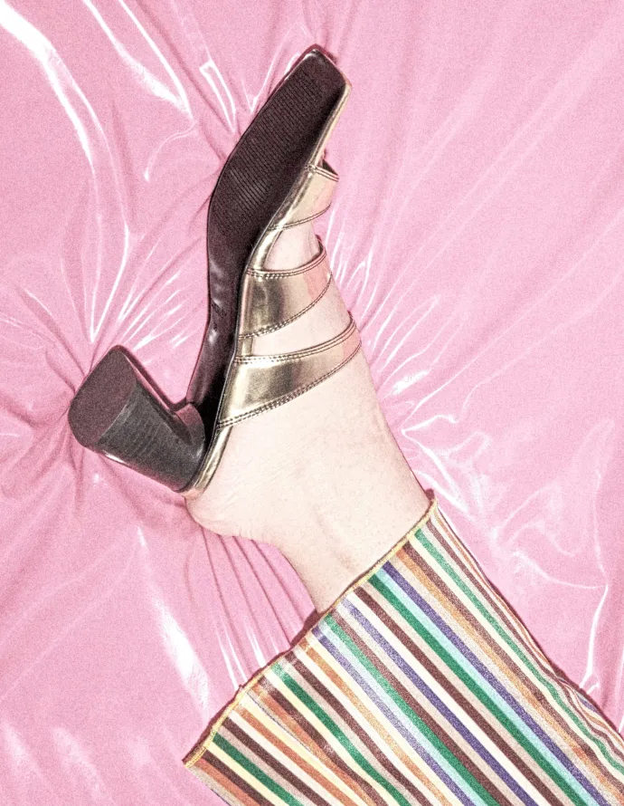 LAST ONE | Caverley - Delfi Mule - Mirror Gold