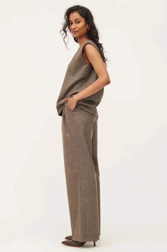 LAST ONE | Dominique Healy - Zoe Pant - Biscuit