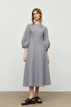 LAST ONE | Kuwaii - Solar Dress - Midnight Crinkle