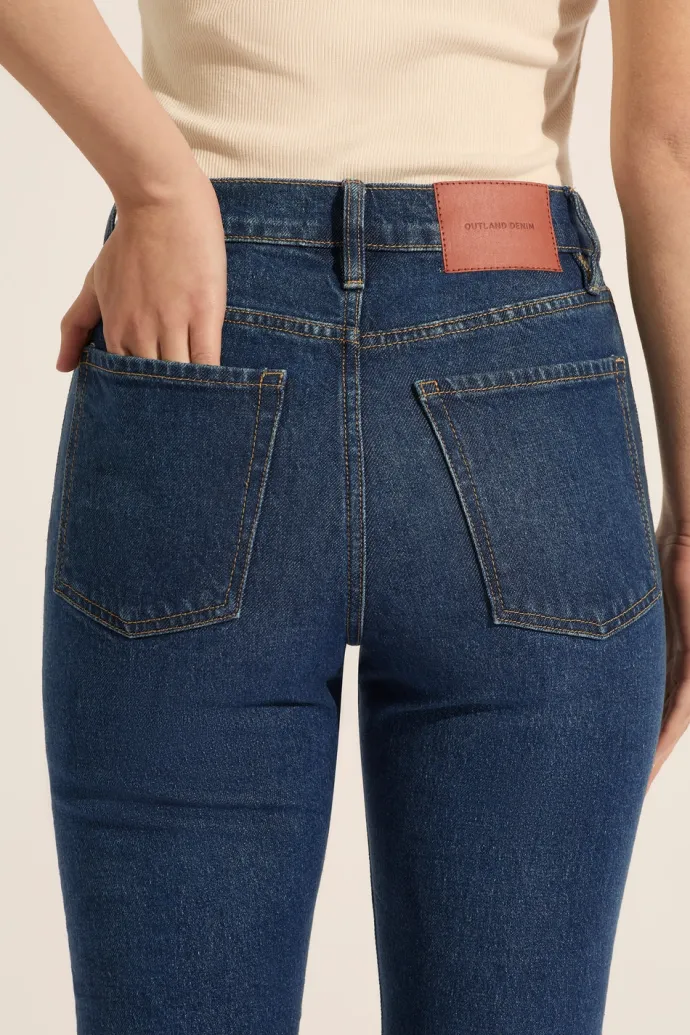 LAST ONE | Outland Denim - Ren High Flare - Legend