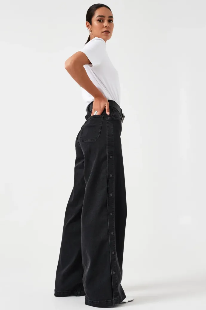 Seventy + Mochi - Bay Jean - Washed Black