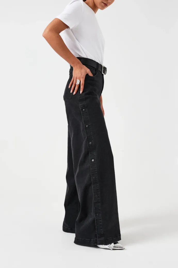 Seventy + Mochi - Bay Jean - Washed Black